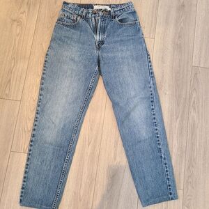 Women's Levi's vintage 550 size 27